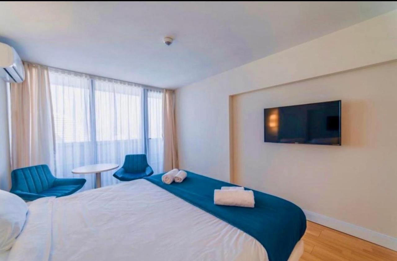 Orbi City 45 Floor Батумі Екстер'єр фото