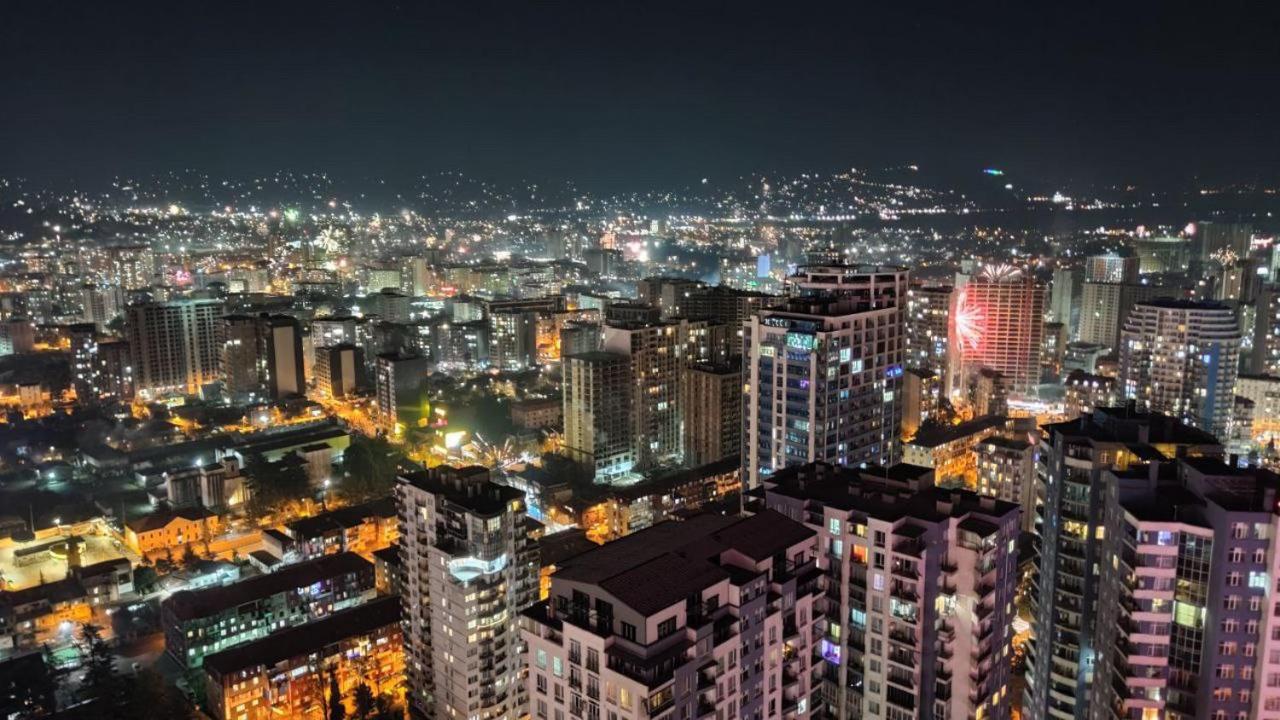 Orbi City 45 Floor Батумі Екстер'єр фото